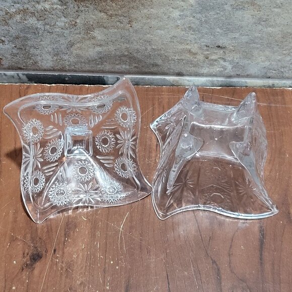 Vintage Swirl Square Cut Glass Lidded Footed Candy Jar Trinket Dish - Picture 5 of 9
